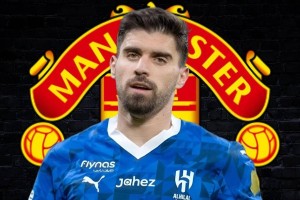 曝内维斯愿降薪转会曼联，目前周薪41万！或成阿莫林冬窗最现实目标