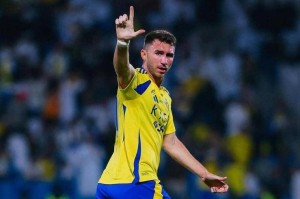 31岁名将重返西甲！离队7年：夺14冠狂赚7300万成了人生赢家