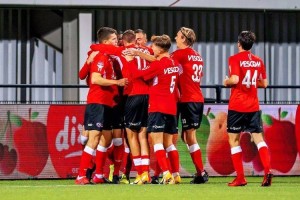 法甲焦点之战！勒阿弗尔与摩纳哥的较量，谁将成为最终的胜者，让我们拭目以待！