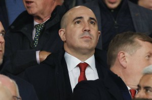 记者：曼联去年谈判方式转变，正在&amp;且必须结束“曼联税”时代